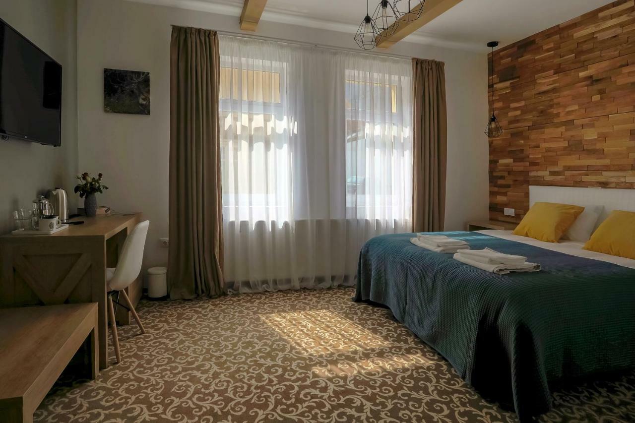 Residence Rooms Bucovina Campulung Moldovenesc Exterior photo