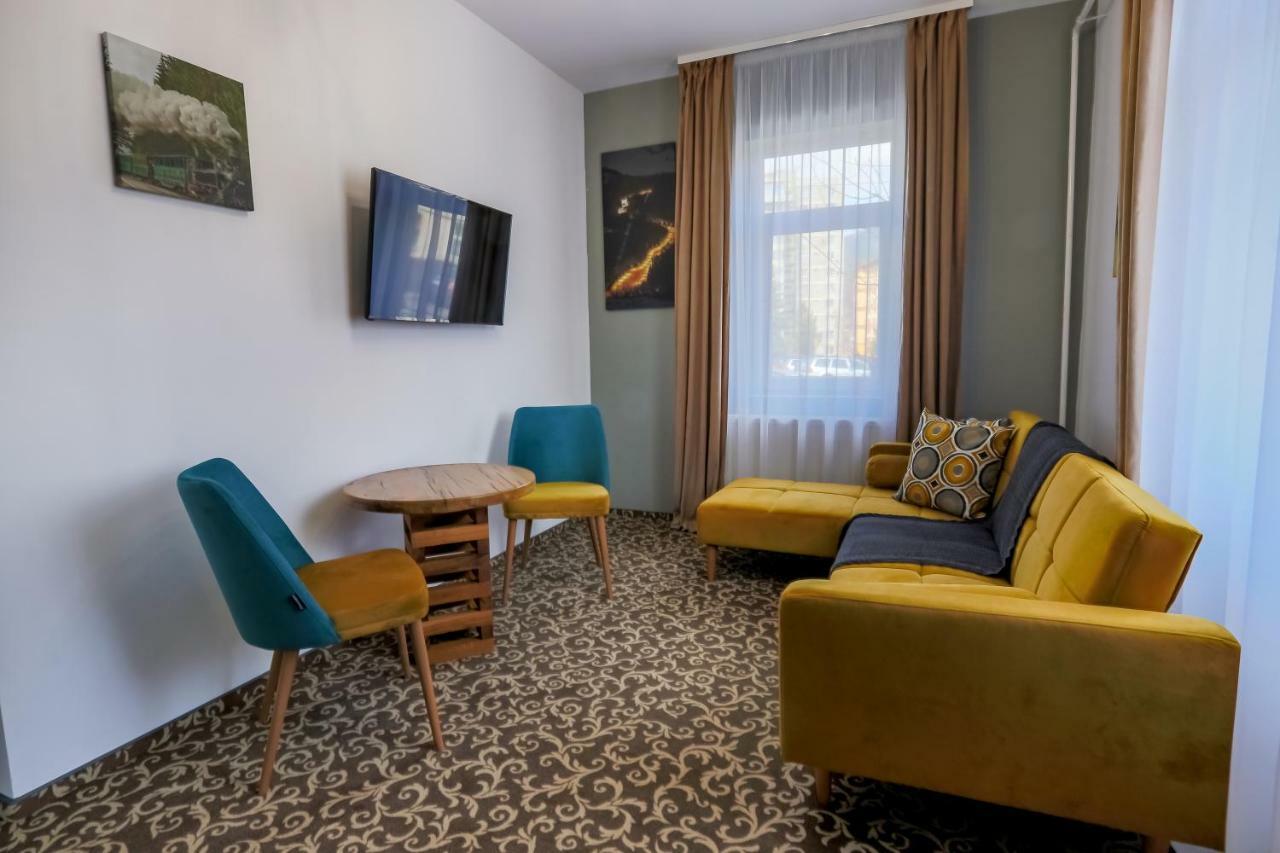 Residence Rooms Bucovina Campulung Moldovenesc Exterior photo